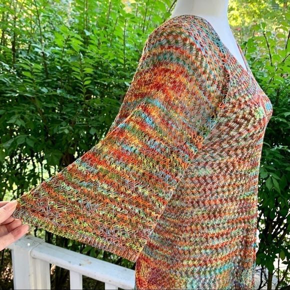 *SALE* EUC Gorgeous Boho Crochet Multicolored Top! - Picture 11 of 13